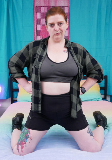 Bettie Brickhouse (she/they)